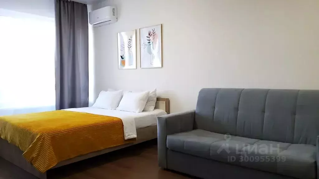 Студия Тюменская область, Тюмень ул. 50 лет Октября, 63Г (30.0 м) - Фото 1