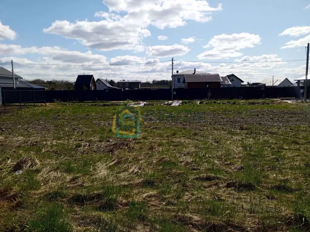 Участок в Ленинградская область, Гатчинский район, Тайцы городской ... - Фото 0