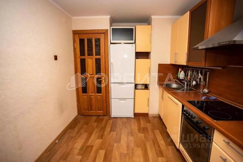 4-к кв. Тюменская область, Тюмень Полевая ул., 27 (82.4 м) - Фото 1