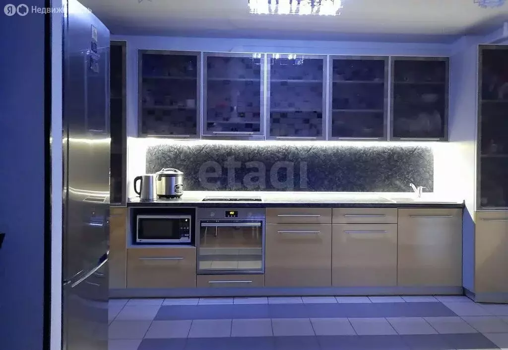 3-комнатная квартира: Барнаул, улица Малахова, 164 (82 м) - Фото 2