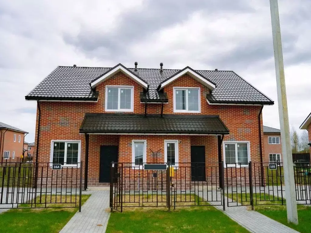 Дом в Ленинградская область, Всеволожский район, Агалатовское с/пос, ... - Фото 1