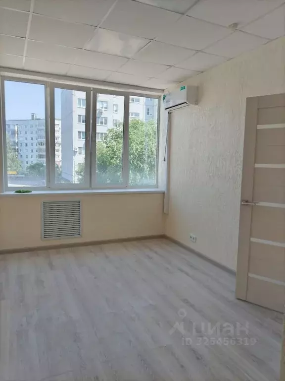 Офис в Самарская область, Тольятти ул. Голосова, 99 (12 м) - Фото 2