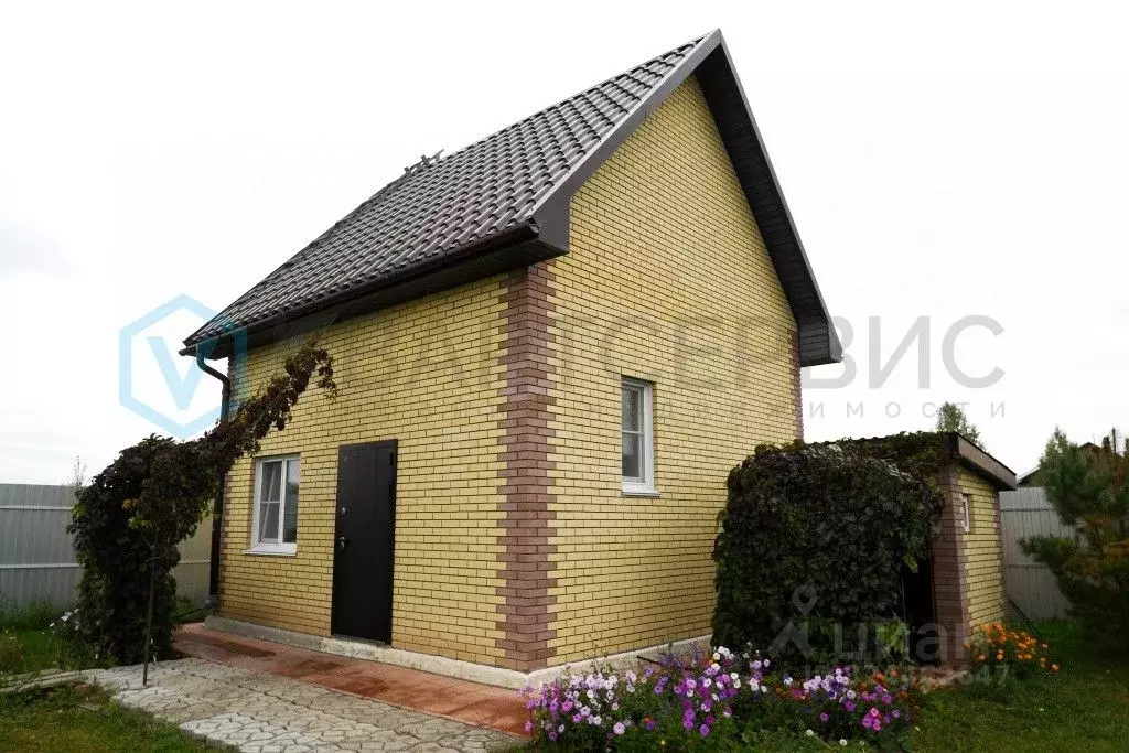 Дом в Омская область, Омский район, Магистральное с/пос, Деревня ... - Фото 1