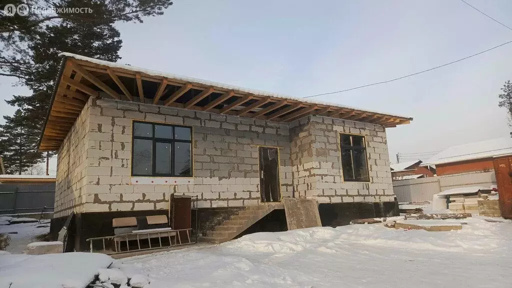 Дом в Иркутский муниципальный округ, рабочий посёлок Маркова (105 м) - Фото 2