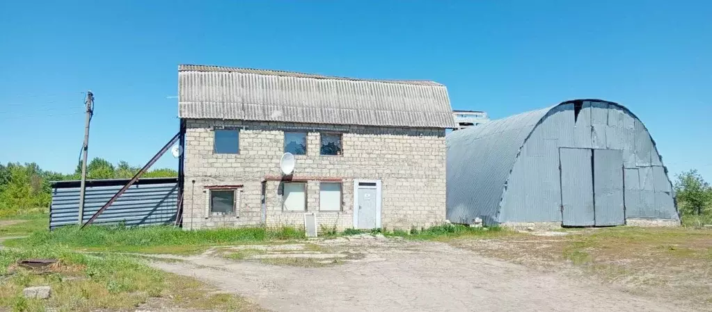 Помещение свободного назначения в Саратовская область, Новобурасское ... - Фото 2