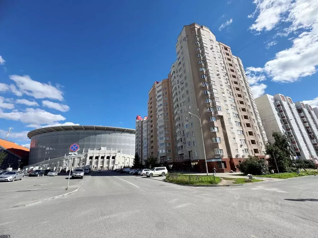 1-к кв. Свердловская область, Екатеринбург ул. Крылова, 27 (47.6 м) - Фото 0