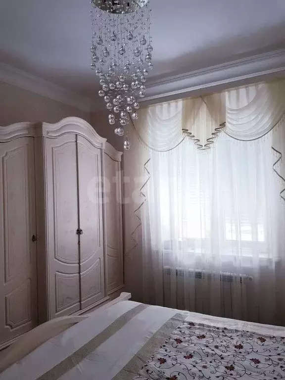 Дом в Ставропольский край, Изобильный ул. Федорова, 3 (182 м) - Фото 1