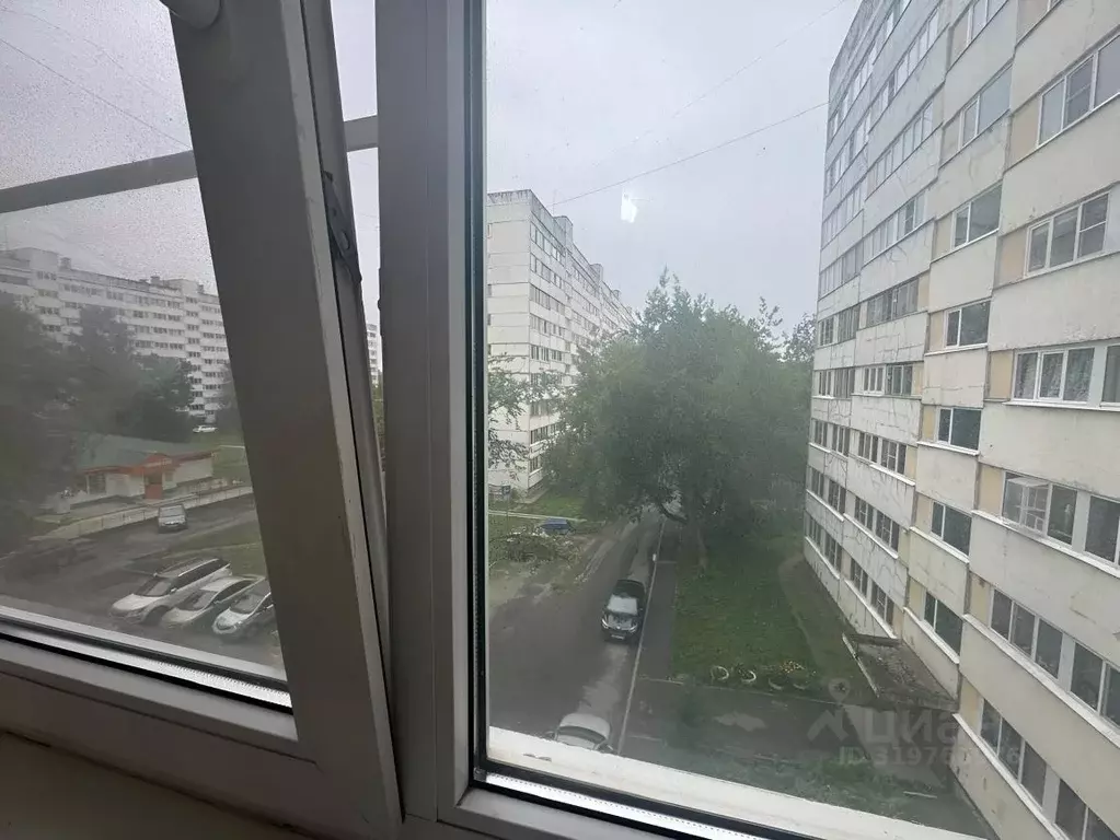 3-к кв. Ленинградская область, Коммунар Гатчинский район, Садовая ул., ... - Фото 0