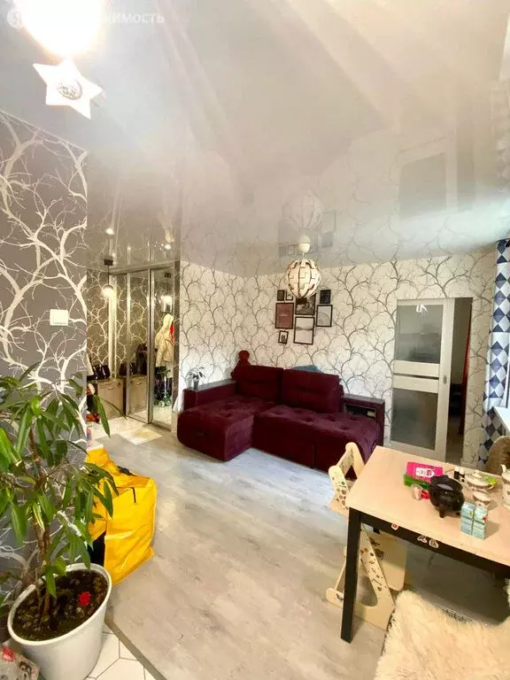 2-комнатная квартира: Киров, Пролетарская улица, 26 (39 м) - Фото 0