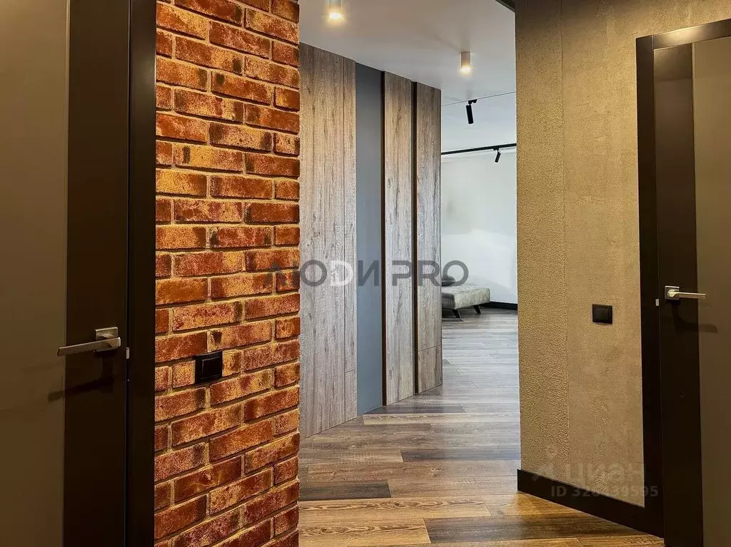 2-к кв. Кировская область, Киров Ярославская ул., 32 (66.1 м) - Фото 2