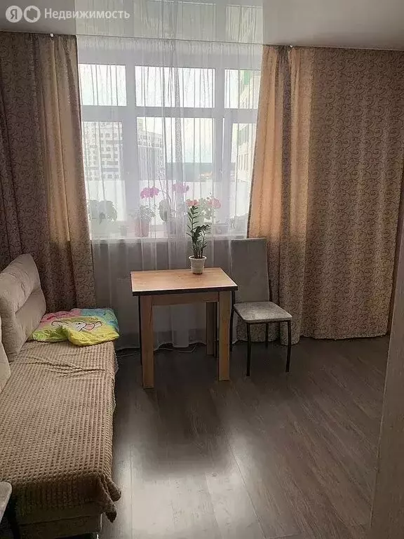 Квартира-студия: Тюмень, улица Первооткрывателей, 10 (30 м) - Фото 1