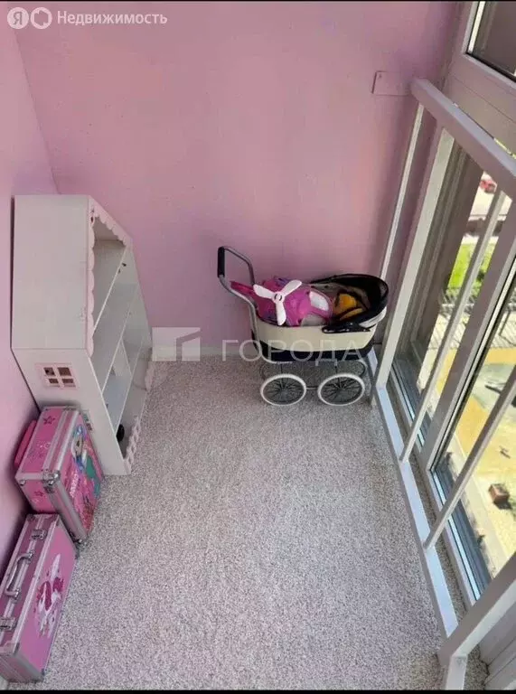 3-комнатная квартира: Барнаул, улица Энтузиастов, 51 (64.2 м) - Фото 1