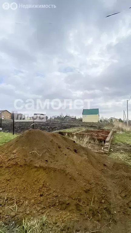 Участок в деревня Сухая Речка, Суховская улица (17 м) - Фото 0