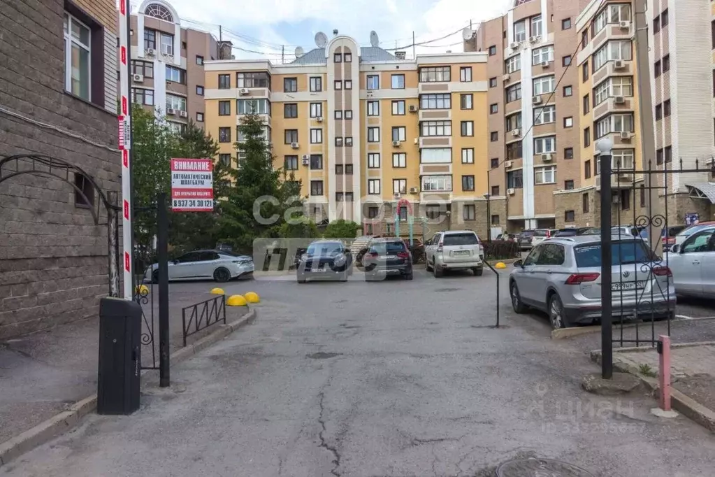 2-к кв. Башкортостан, Уфа ул. Рихарда Зорге, 70 (74.1 м) - Фото 1