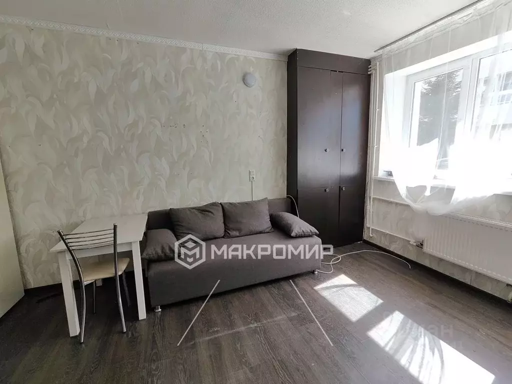 Студия Санкт-Петербург, Санкт-Петербург, Петергоф ул. Дивеевская, 1Д ... - Фото 1