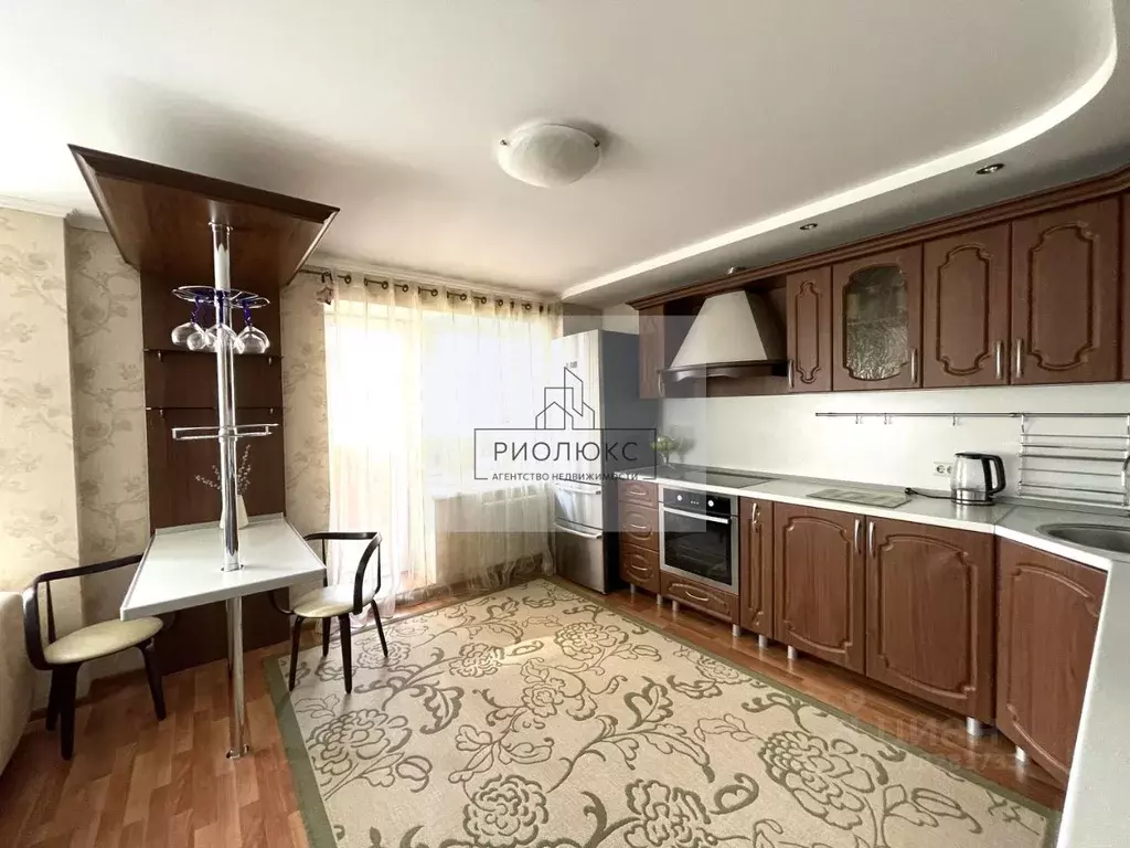 3-к кв. Челябинская область, Магнитогорск ул. Тевосяна, 4А (90.0 м) - Фото 1