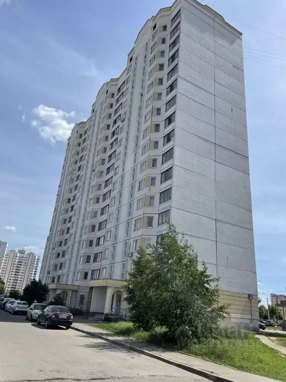 3-к кв. Московская область, Серпухов бул. 65 лет Победы, 17 (84.2 м) - Фото 1