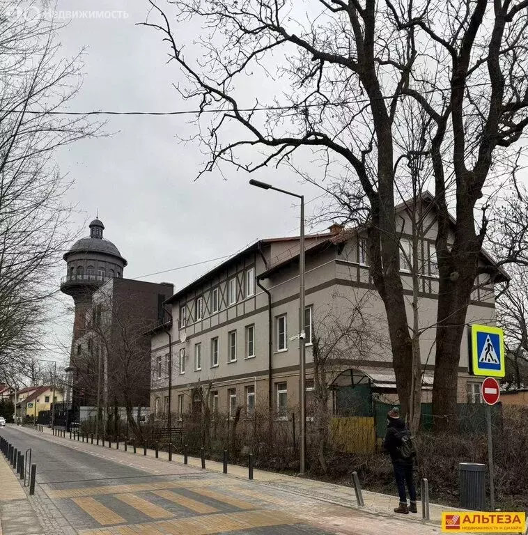 2-комнатная квартира: Зеленоградск, Саратовская улица, 2 (48.7 м) - Фото 0