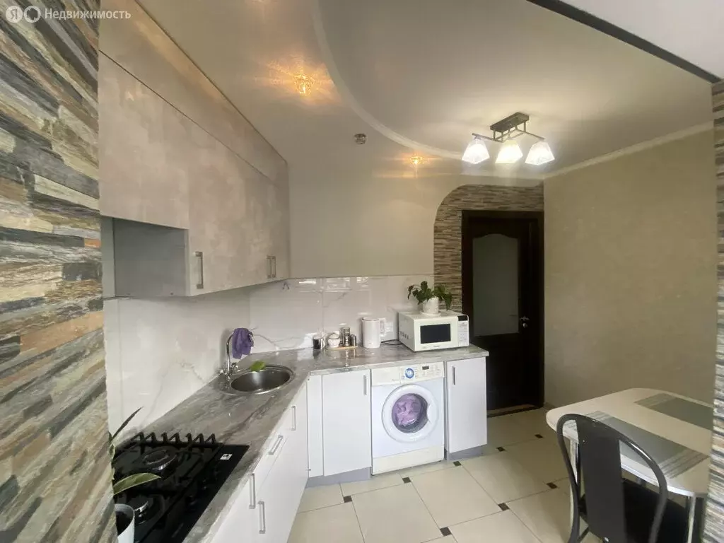 2-комнатная квартира: Нальчик, улица Кирова, 20 (55 м) - Фото 1