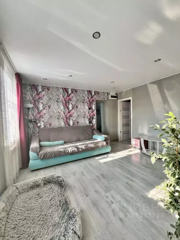 Дом в Свердловская область, Каменск-Уральский ул. Менделеева, 100 (140 ... - Фото 1