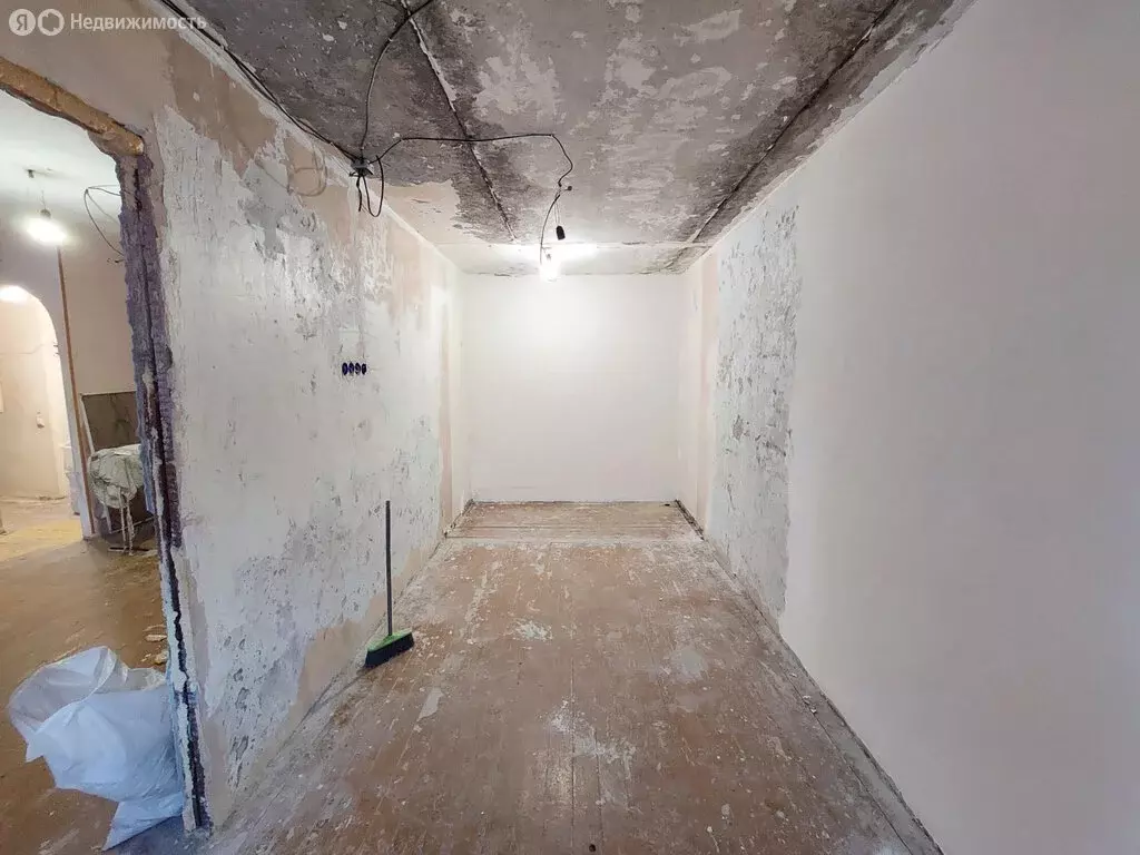 2-комнатная квартира: Нижний Тагил, улица Орджоникидзе, 6 (42.8 м) - Фото 1