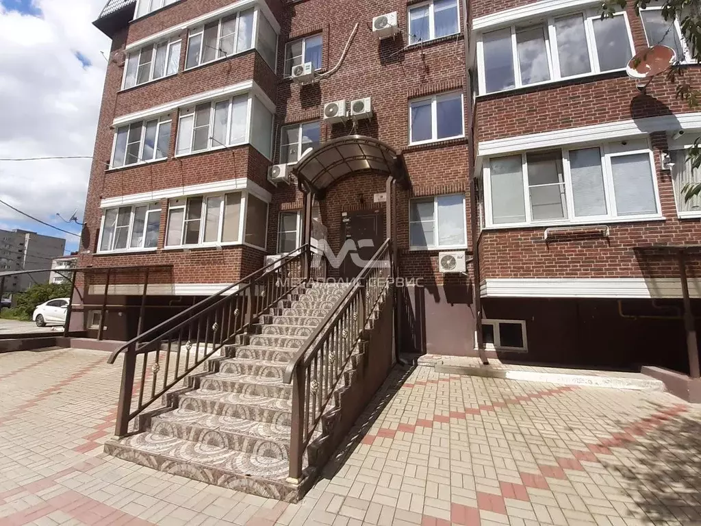 1-к кв. Краснодарский край, Горячий Ключ ул. Ленина, 211г (54.0 м) - Фото 0