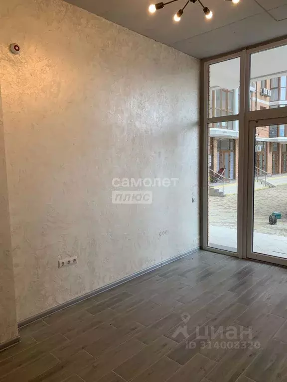 Торговая площадь в Краснодарский край, Анапа Анапское ш., 30к3 (17 м) - Фото 1