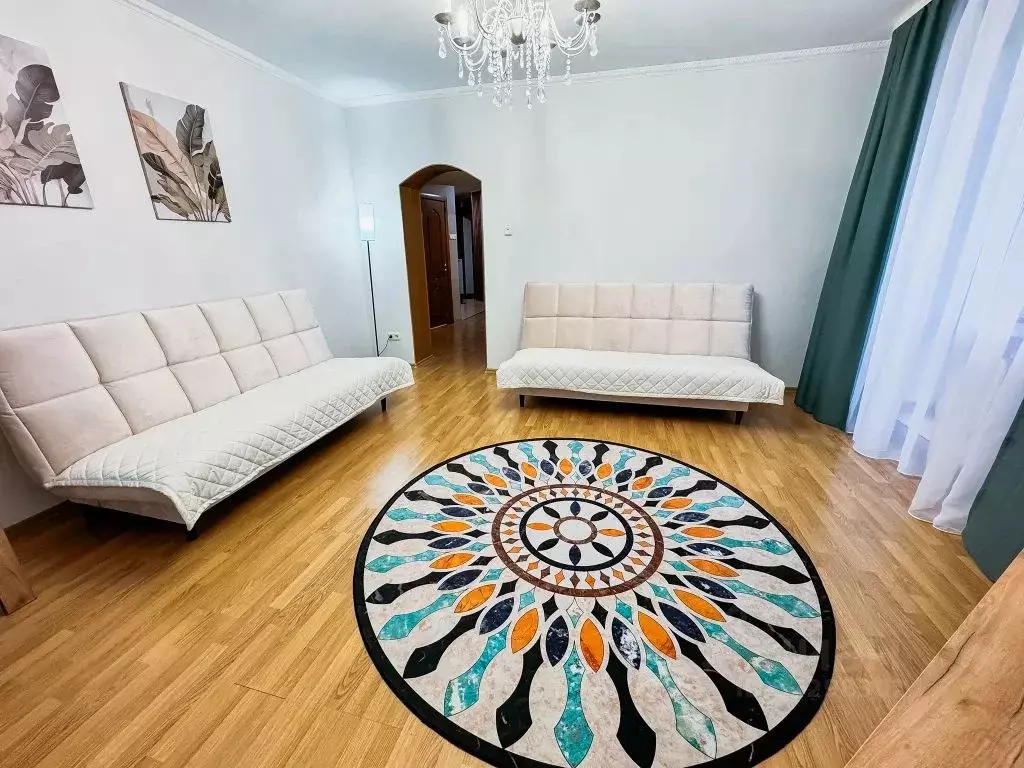 2-к кв. Башкортостан, Уфа Баязита Бикбая ул., 36/1 (80.0 м) - Фото 2