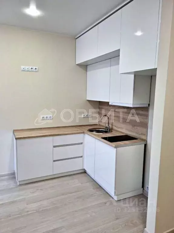 Студия Тюменская область, Тюмень Антипино мкр, ул. Александра Пушкина, ... - Фото 1