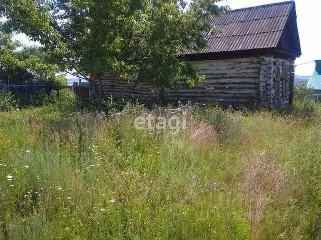 Участок в Башкортостан, Стерлитамакский район, с. Буриказганово ул. ... - Фото 0