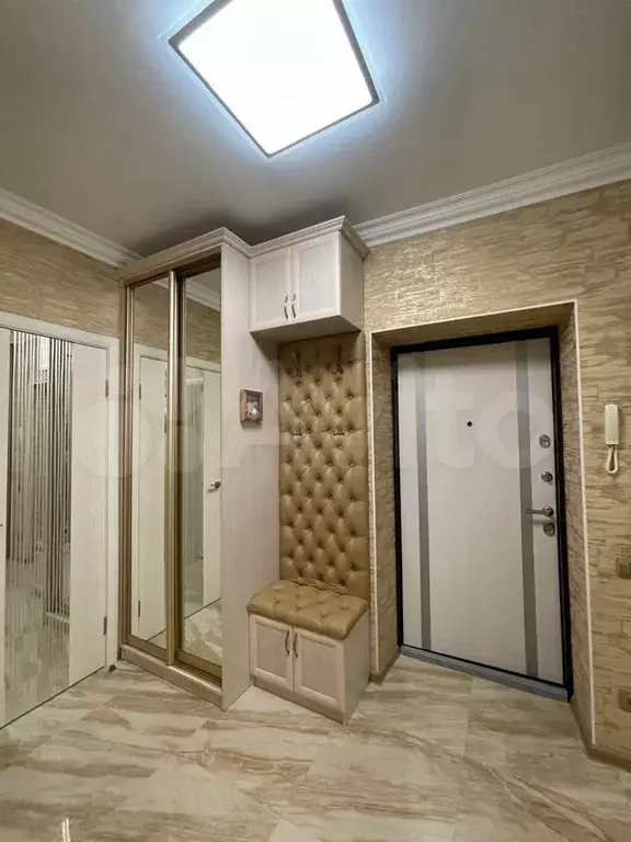 1-к. квартира, 40 м, 4/5 эт. - Фото 0
