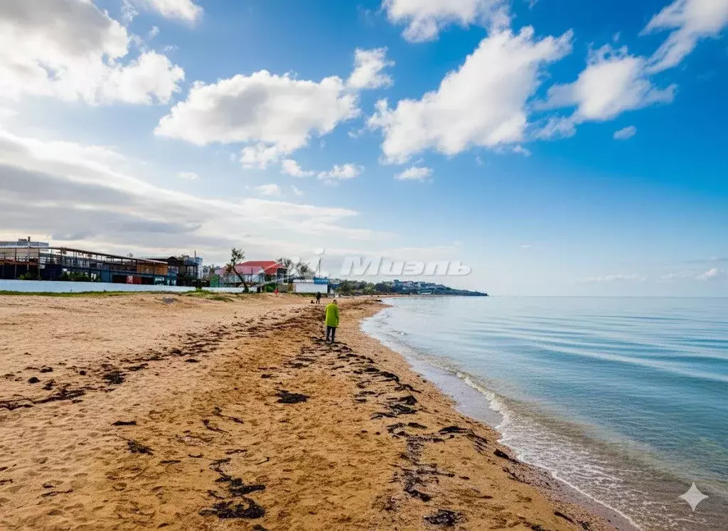 Участок в Крым, Ленинский район, Щелкино городское поселение, ... - Фото 2