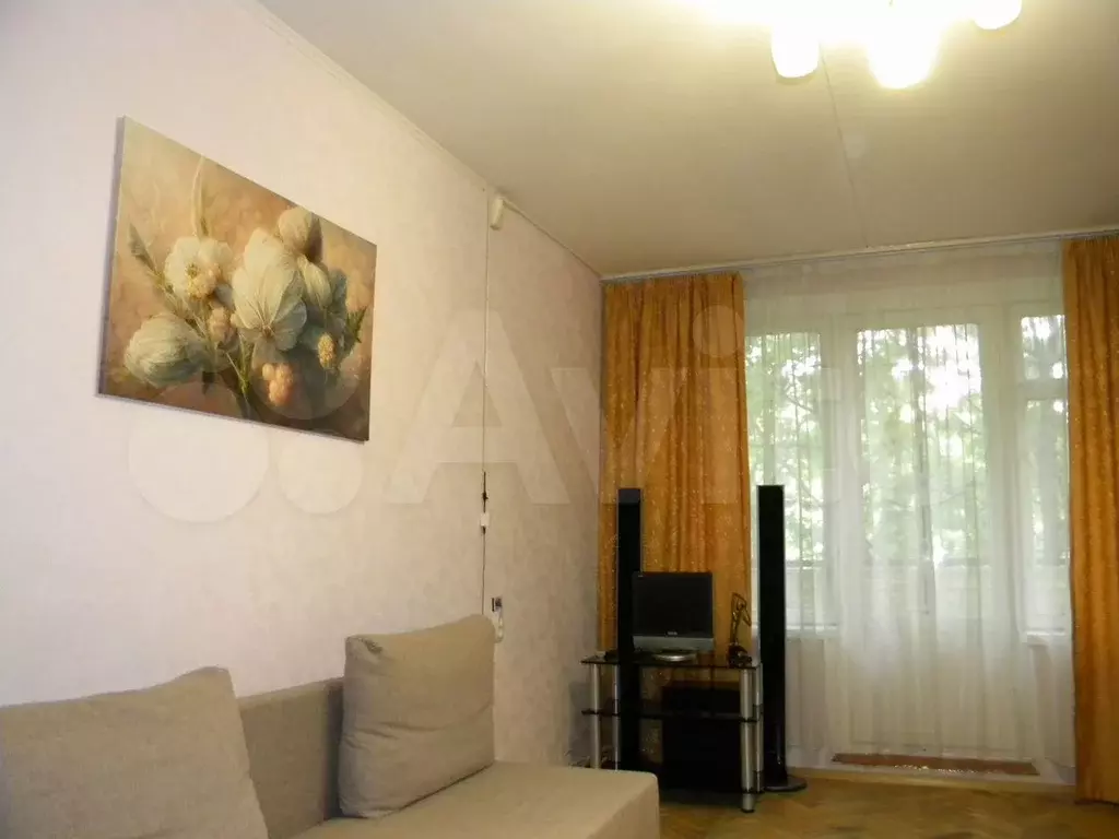 1-к. квартира, 32 м, 4/5 эт. - Фото 0