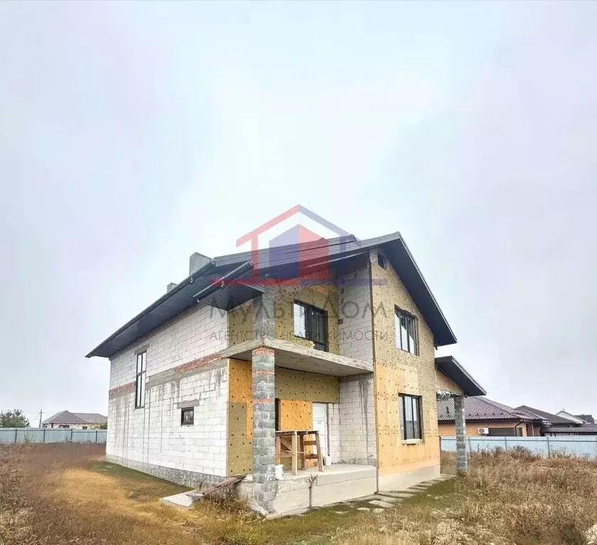 Дом в Белгородская область, Старый Оскол ул. Посадская (200 м) - Фото 1