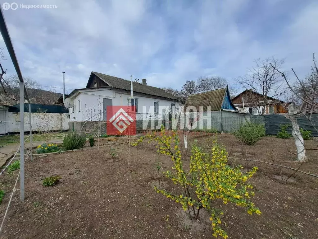 Дом в Севастополь, Чернореченская улица, 23А (40 м) - Фото 0