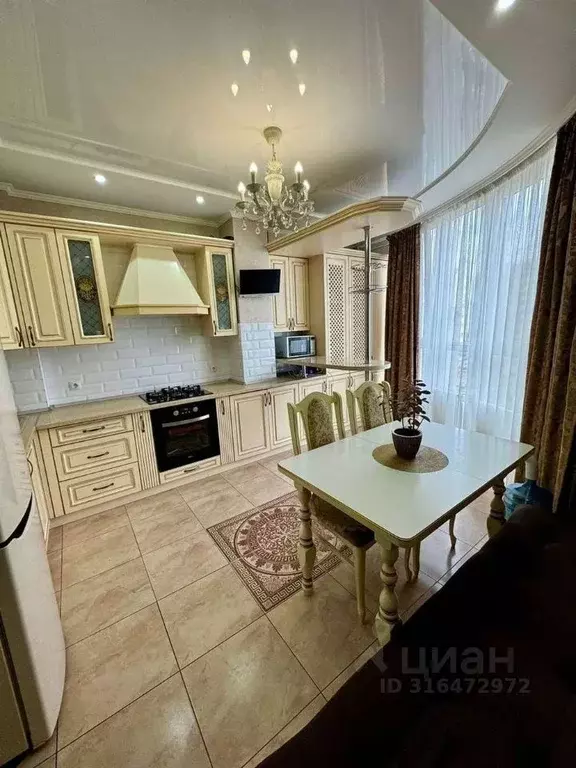 2-к кв. Ставропольский край, Пятигорск Оранжерейная ул. (64.0 м) - Фото 0