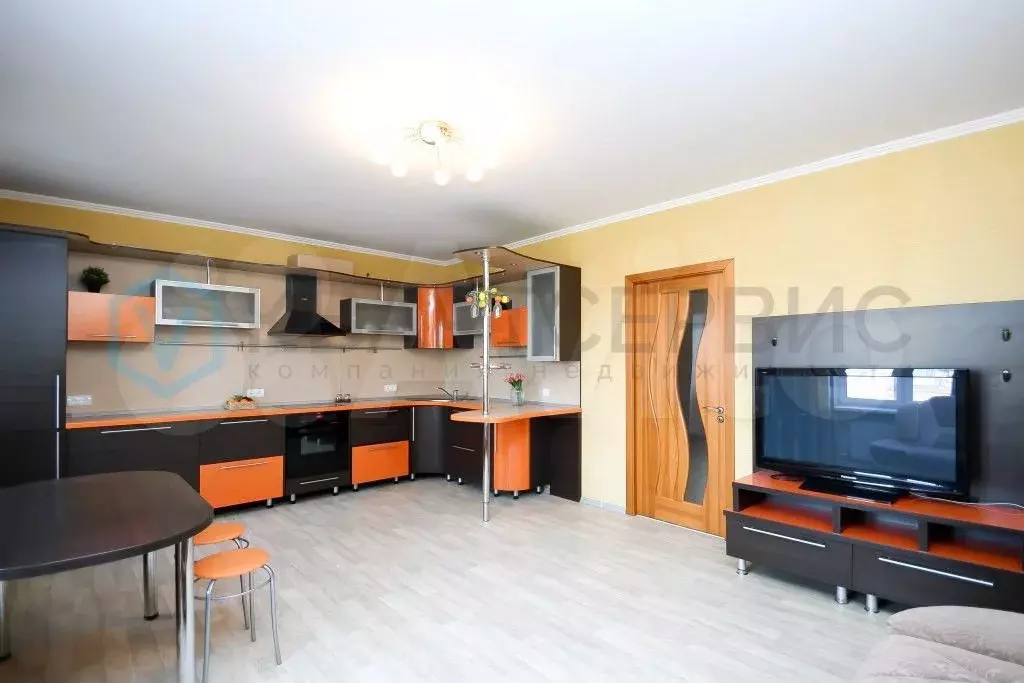 3-к. квартира, 85,3 м, 6/9 эт. - Фото 1