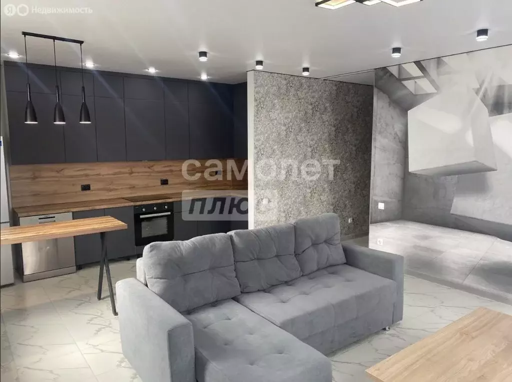 2-комнатная квартира: Тюмень, Новгородская улица, 3 (62 м) - Фото 1