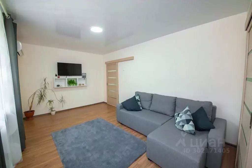 1-к кв. Приморский край, Владивосток ул. Станюковича, 54 (44.0 м) - Фото 0