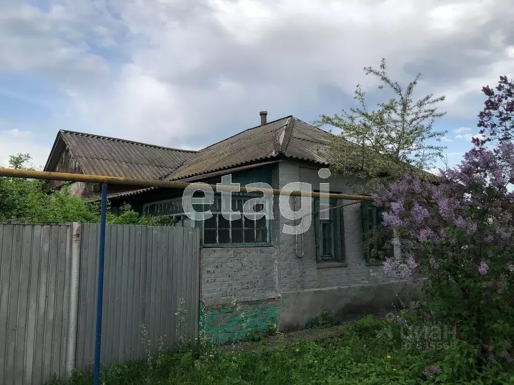 Дом в Белгородская область, Валуйки ул. Суржикова (45 м) - Фото 1