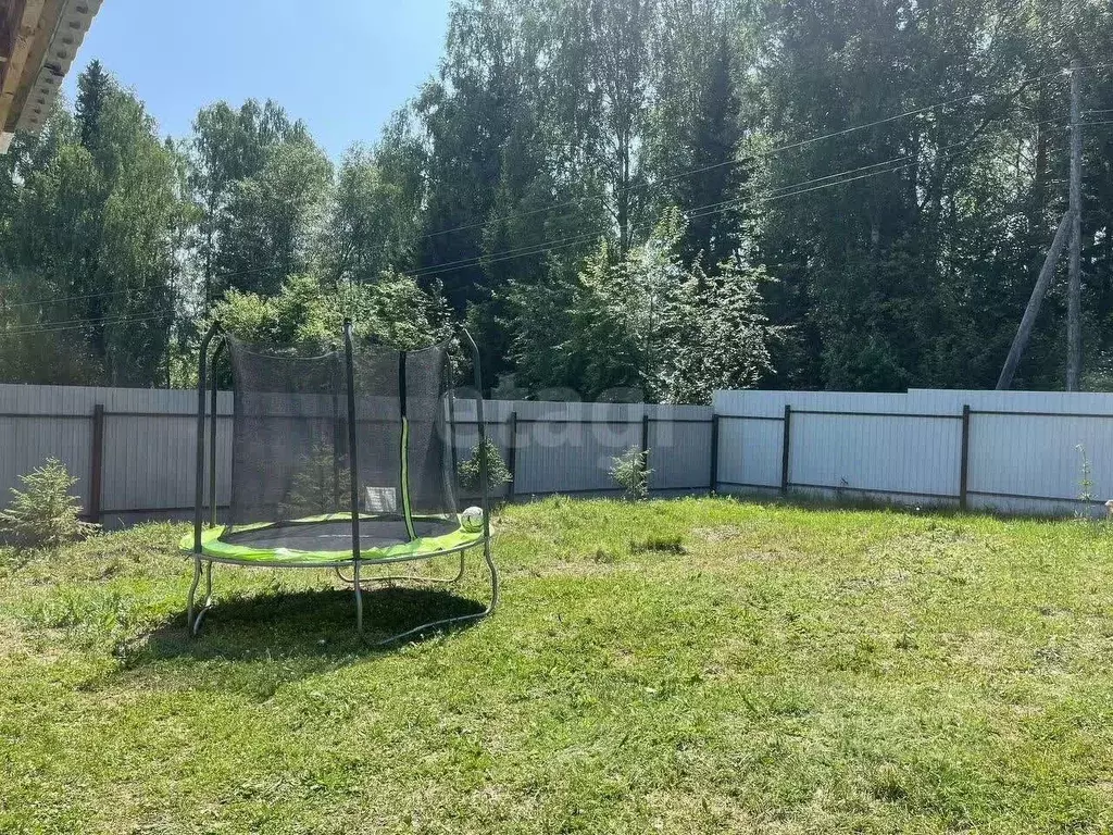 Дом в Красноярский край, Емельяновский муниципальный округ, пос. ... - Фото 1