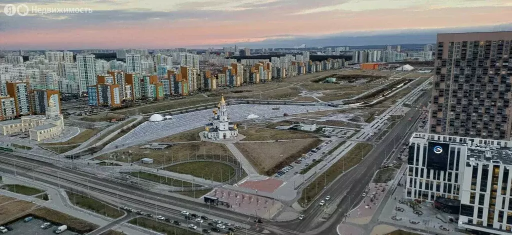 2-комнатная квартира: Екатеринбург, улица Академика Парина, 39 (64.7 ... - Фото 2