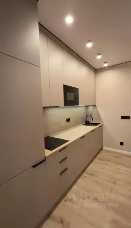 Студия Краснодарский край, Сочи ул. Искры, 88к1 (27.4 м) - Фото 1