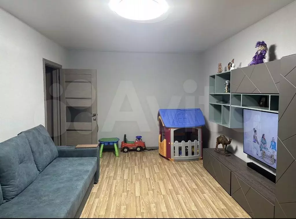 2-к. квартира, 52 м, 8/9 эт. - Фото 0