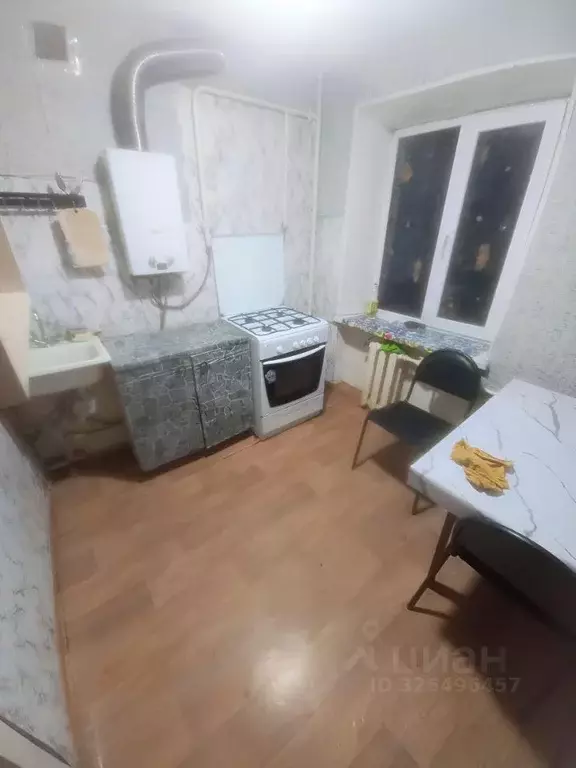 2-к кв. Ростовская область, Новочеркасск Спортивная ул., 31А (42.0 м) - Фото 1