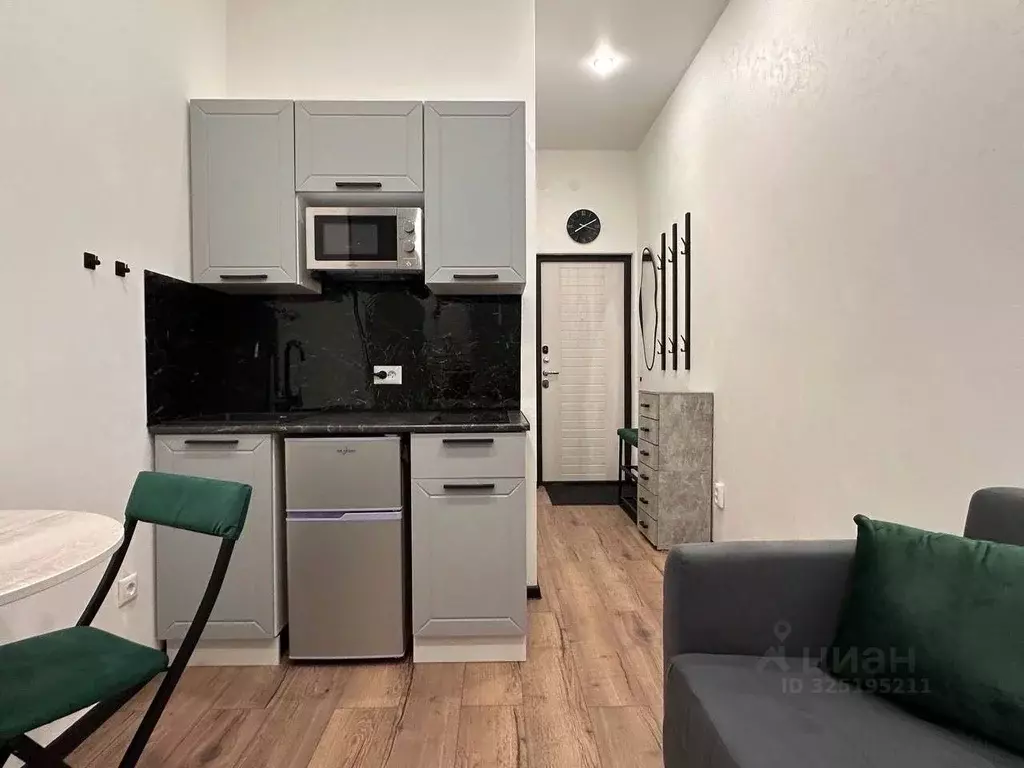 Студия Санкт-Петербург 12-я Васильевского острова линия, 55/20 (15.2 ... - Фото 1