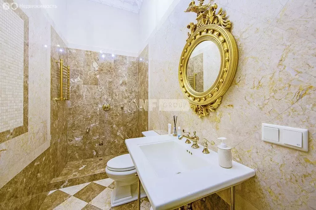 Дом в Одинцовский городской округ, село Усово (800 м) - Фото 1