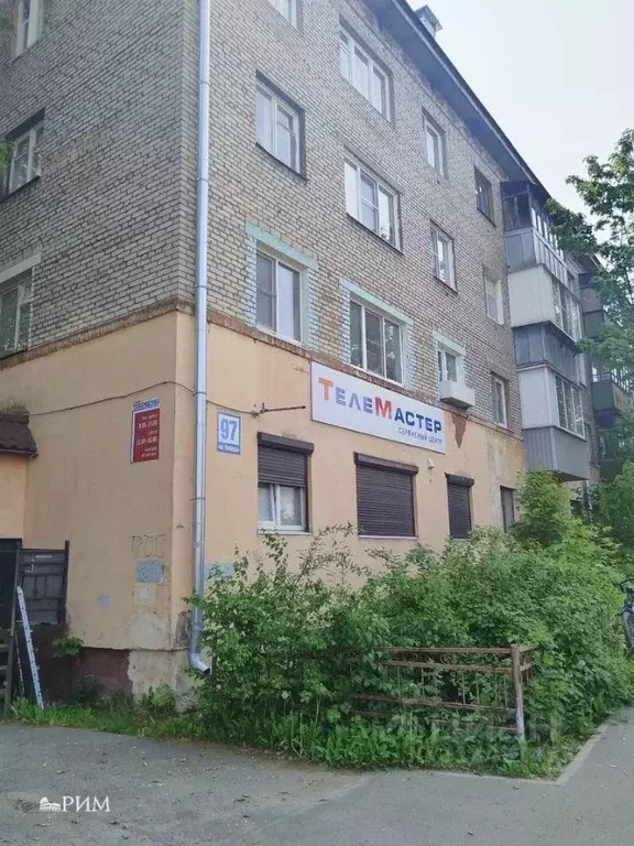 2-к кв. Вологодская область, Череповец просп. Победы, 97 (43.3 м) - Фото 0