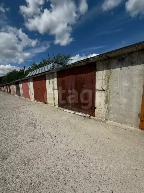 Гараж в Алтайский край, Бийск ул. Вали Максимовой, 103 (20 м) - Фото 1