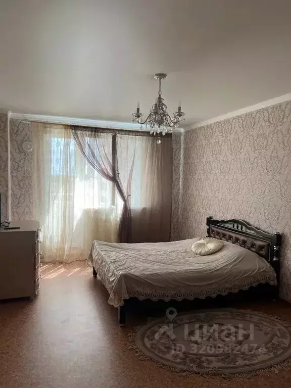 1-к кв. Белгородская область, Старый Оскол Космос мкр, 9А (44.0 м) - Фото 0